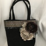 バックコサージュ付きバック