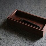 ペンケース（ﾌﾞﾗｯｸｳｫﾙﾅｯﾄ 深型）