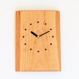 サクラの耳付き板の時計　７