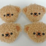 くまくまブローチ（キャメル）