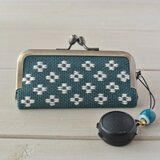 こぎん刺しの印鑑ケース　濃浅葱×白