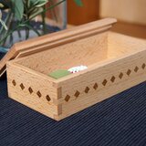 象嵌入裁縫箱（四つ目／針山付）の画像