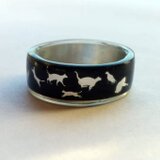 【送料無料】【猫のシルエット】ミラーバックレジンリング　クリアレジンアート＃25