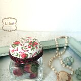 女性はみんな大好きなバラ♡ヴィンテージ生地のリメイク瓶【わたしは女の子】