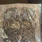 二つ折りカービング長財布 その1