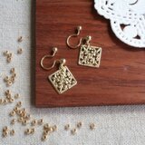 【再販】スクエアレースのイヤリング