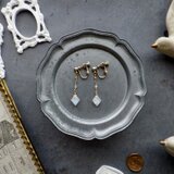 揺れるスピカの耳飾り ■ ピアスイヤリング共通 7種類展開 ■ レインボームーンストーン