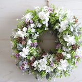 green wreath -tro-