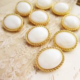 ■再販■10個入■18mm■ビンテージボタン (オーバルパールホワイト)　 [0936-18] アクセサリーに!