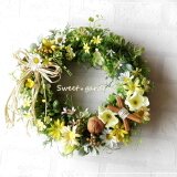 クルミとシナモンが可愛いイエロー系ナチュラルリース（fw138）＊玄関ドアなど外にも飾れるアーティフィシャルリース