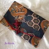 金襴 fu·ku·co. 御朱印帳ケース　Mサイズ　濃緑に龍