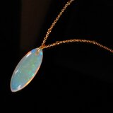 K18 エチオピア産 天然オパール ネックレスチャーム