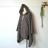 柔らかウール　チェック　ポンチョ　～　良質生地　羽織る　ケープ　ジャケット