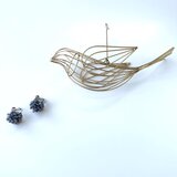 つぶつぶのイヤリング