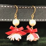 リボンとお花のピアス