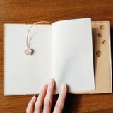 【名入れ可】桜のブックカバー❀落ちないしおり付