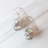 K14GF keshi tahitian pearl pierce