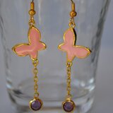 ピンクチャームシャネルストーンピアス