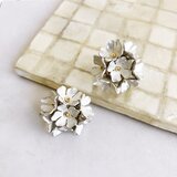 白銀のブーケイヤリング