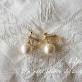 SALE★12ミリ・キスカ☆コットンパールイヤリングウェディング☆結婚式卒業式入学式