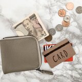 ▲L-SLIM さらりと気持ちのよいシンプルグレー「エルスリム 財布」薄型L字ファスナー（LSW-HH-H）の画像