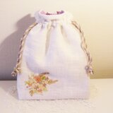 sampleサンプル　フラワーブーケ刺繍入りデザイン巾着