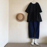【送料無料】コットン100ギャザーブラウス（クロ）