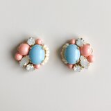 オパークブルービジューピアス/イヤリングの画像