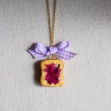 トーストネックレス＊ブルーベリー