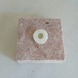 brooch_flower