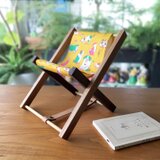 「ドッグ ラン」- 卓上書見台 ほんのむし -の画像