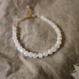 天然石のブレスレット ■ N-LINE 14KGF■ ホワイトラブラドライト A+ レインボームーンストーン