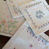 コースター　小さな花