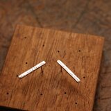 棒（長）ピアス