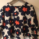 お花のブラウス