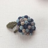 マクラメ編み　あじさい一輪ブローチ