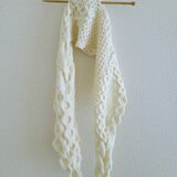 46.定番色のなわ編みショール〈オフホワイト〉