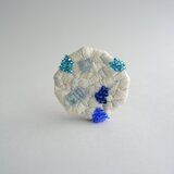 mosaic/紫陽花(青) 刺繍ブローチ