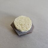 紙束のブローチ　多角形　クリーム×グレー（革）　1個