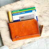 通帳4冊が入るファスナー式通帳ケース 【革６色】印鑑・カードも収納・12色の刺繍＆糸カスタム無料・名入れ有料・g21の画像