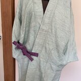 裏表共に温かい真綿風なシルクの羽織から〜細身の男女さま兼用上衣です！の画像