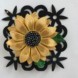 かごバックに合う刺繍フラワーチャーム：ひまわりの画像
