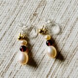 6月・1月誕生石！【ノンホールピアス】淡水パール・ベビーピンクの2粒とガーネット♪