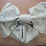 ワンランク上の成人式　。七五三のハンドメイド二部式帯の豪華なシルバー桜花　オンリーワン