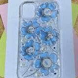 レジンでスマホケース　ネモフィラ