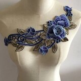 立体ネックライン刺繍モチーフ　31.2cm*18.5cm