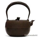 清末・清茂作 南部鉄器 鉄瓶 18型小槌アラレ1.5L 内面素焼き・酸化被膜仕上 日本製 ガス・100V IH対応 伝統的工芸品の画像