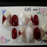 ネイルチップ　アーガイル柄　ボルドー　冬ネイル