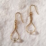 スターカット水晶 一粒ミニピアス