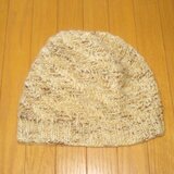 ななめ編みの純毛ニット帽